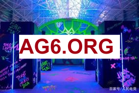 JWEI巴德下路抓单 HOPE韦鲁斯绕后连斩两人